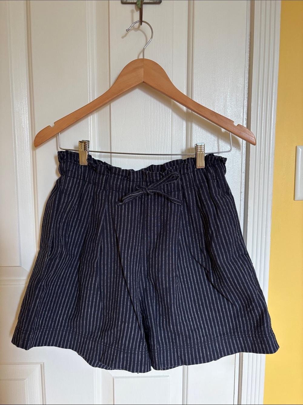 Uniqlo Navy Pinstripe Linen Paperbag Waist Shorts